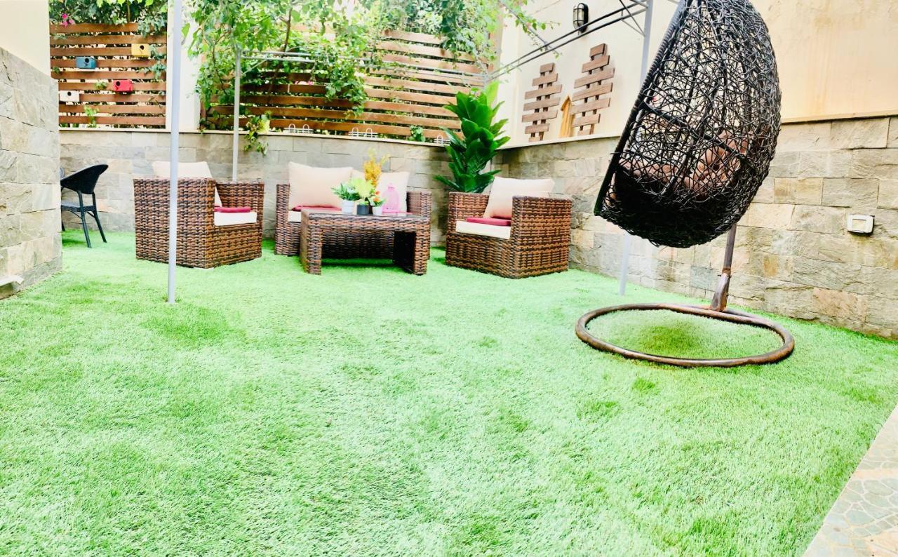 Apartment With A Private Garden In New Каїр Екстер'єр фото