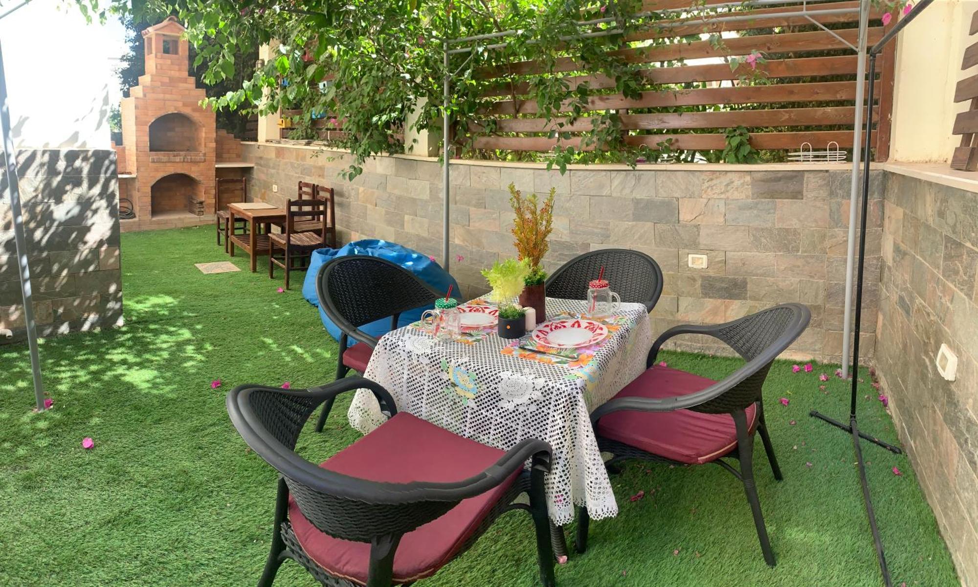 Apartment With A Private Garden In New Каїр Екстер'єр фото